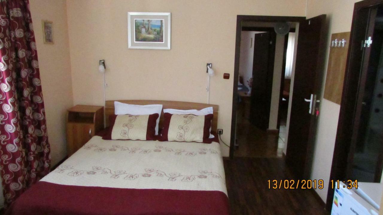 Vila Marcela Szászbuda Kültér fotó