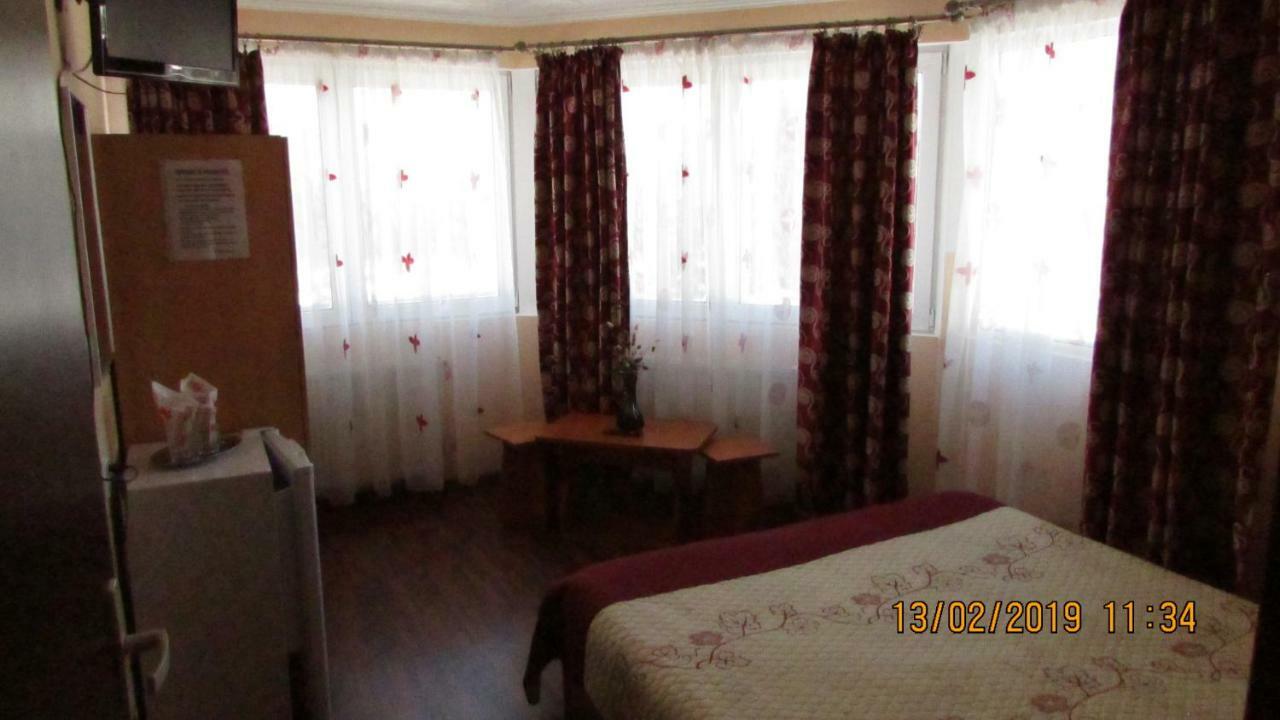 Vila Marcela Szászbuda Kültér fotó