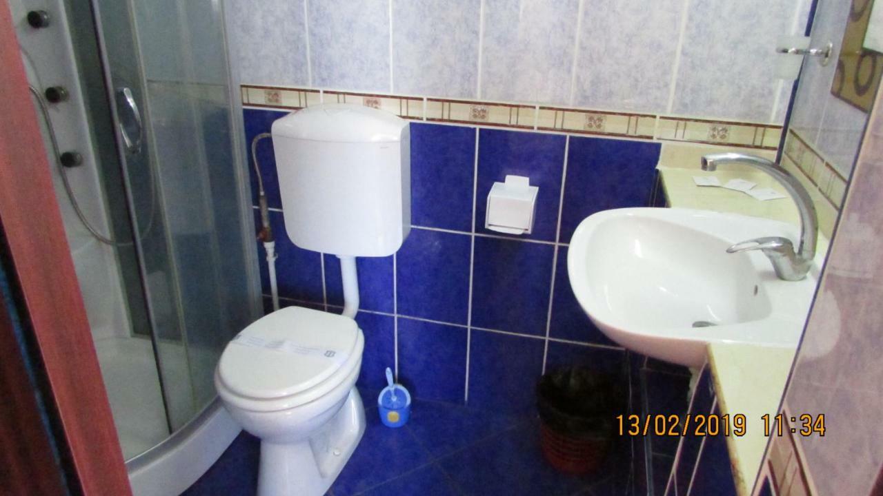 Vila Marcela Szászbuda Kültér fotó